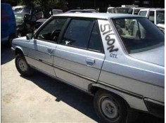 RENAULT 9