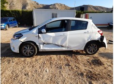 TOYOTA YARIS (_P13_)