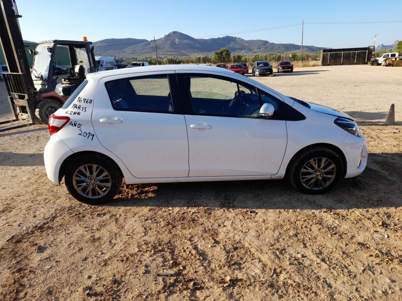 toyota yaris (_p13_) del año 2019