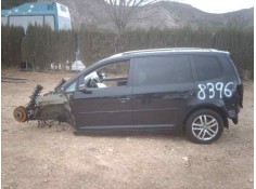 VOLKSWAGEN TOURAN (1T3)