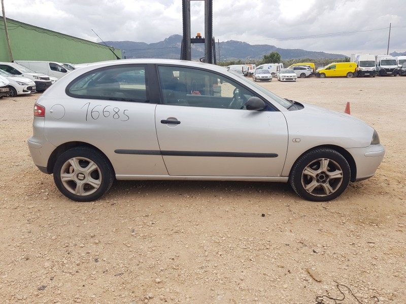 seat ibiza iii (6l1) del año 2004