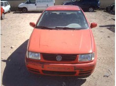 VOLKSWAGEN POLO BERLINA (6N1)