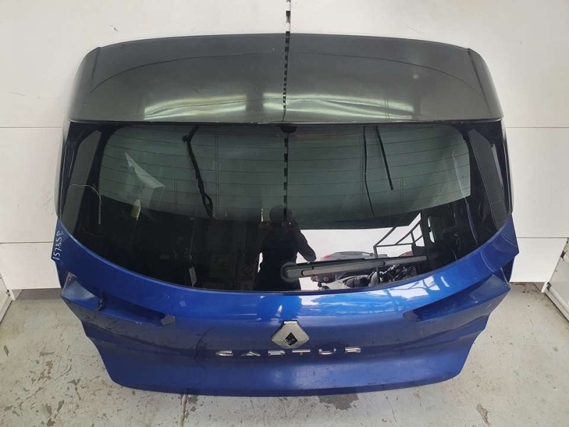 Recambio de porton trasero para renault captur ii equilibre referencia OEM IAM 901003784R  
