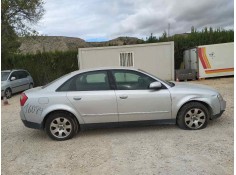 AUDI A4 BERLINA (8E)