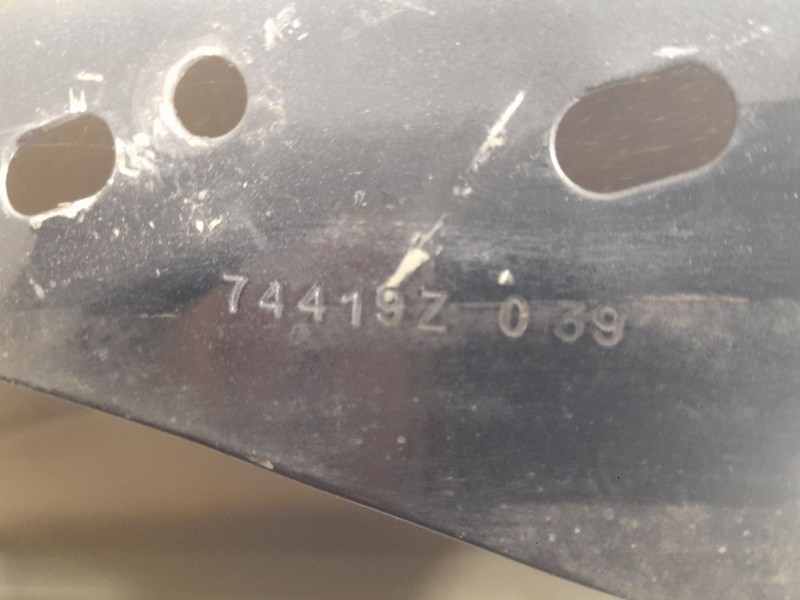 Recambio de aleta delantera derecha para bmw x4 (f26) xdrive 20d referencia OEM IAM 74419Z  TOCADA