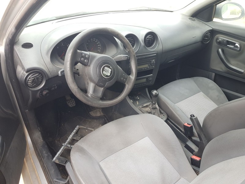 seat ibiza iii (6l1) del año 2004