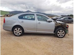 SKODA OCTAVIA BERLINA (1Z3)