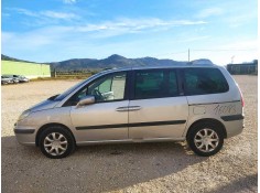 peugeot 807 del año 2005
