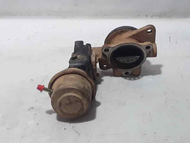 Recambio de valvula escape para toyota hilux 4x4 doble cabina referencia OEM IAM   