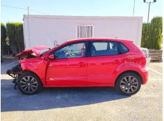 VOLKSWAGEN POLO (6C1)