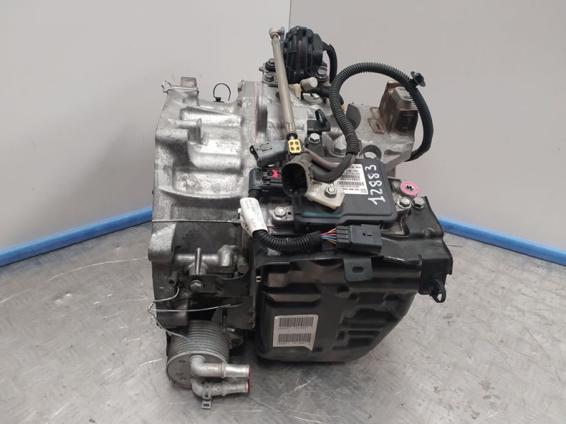 Recambio de caja cambios para peugeot 3008 active referencia OEM IAM 20GE57  AUTOMATICA