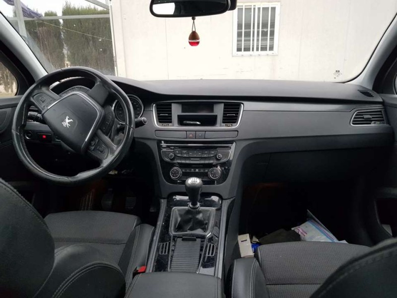 peugeot 508 del año 2011