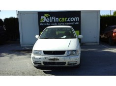 VOLKSWAGEN POLO BERLINA (6N1)