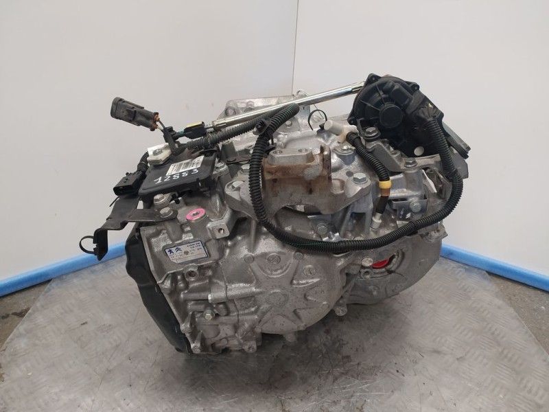 Recambio de caja cambios para peugeot 3008 active referencia OEM IAM 20GE57  AUTOMATICA