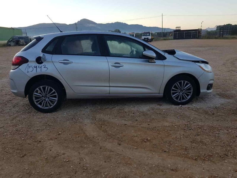 citroën c4 berlina del año 2012
