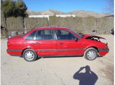 VOLKSWAGEN PASSAT BERLINA (3A2)