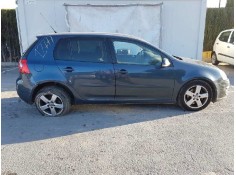 VOLKSWAGEN GOLF V BERLINA (1K1)