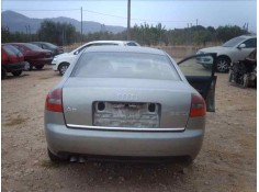 AUDI A6 BERLINA (4B2)