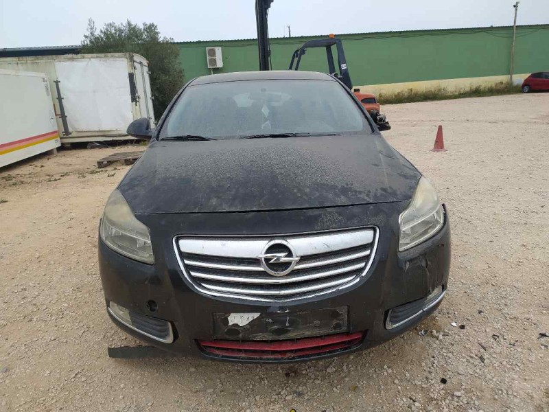 opel insignia berlina del año 2009