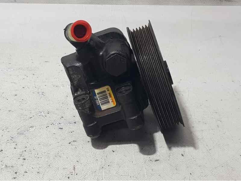Recambio de bomba direccion para ford focus berlina (cak) trend referencia OEM IAM 2JB0403  