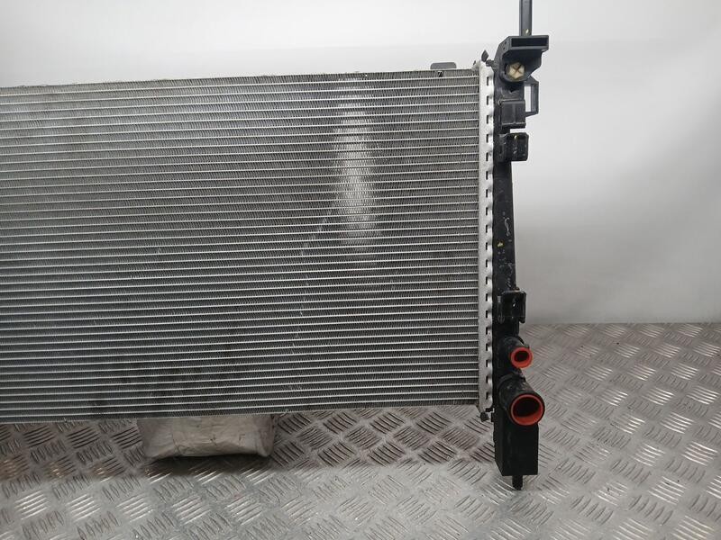 Recambio de radiador agua para fiat fiorino sx cargo referencia OEM IAM 51790636 MAHLE L8068000