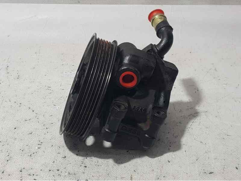 Recambio de bomba direccion para ford focus berlina (cak) trend referencia OEM IAM 2JB0403  