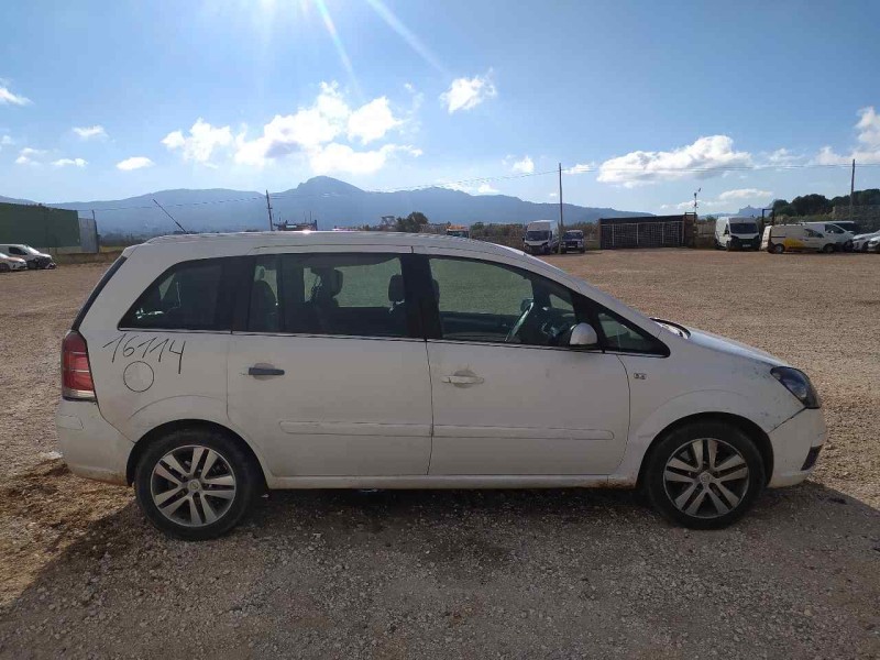 opel zafira b del año 2007