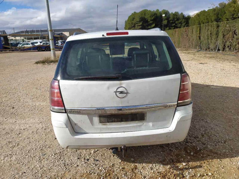 opel zafira b del año 2007