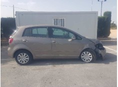VOLKSWAGEN GOLF PLUS (521)