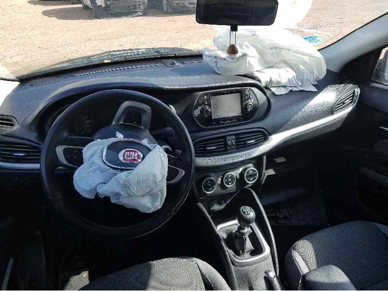 fiat tipo ii (356) sedan del año 2018