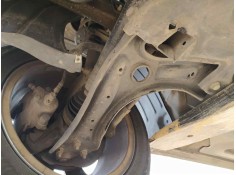 BRAZO SUSPENSION INFERIOR DELANTERO DERECHO 6R0407152F 