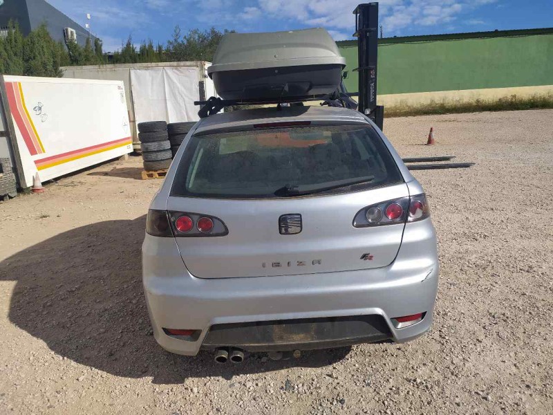 seat ibiza (6l1) del año 2006
