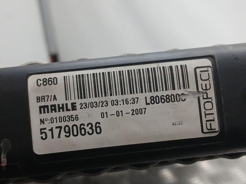 Recambio de radiador agua para fiat fiorino sx cargo referencia OEM IAM 51790636 MAHLE L8068000