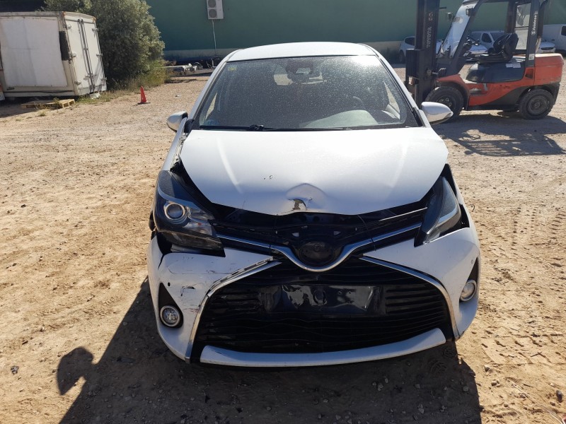 toyota yaris (_p13_) del año 2016