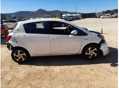 TOYOTA YARIS (_P13_)