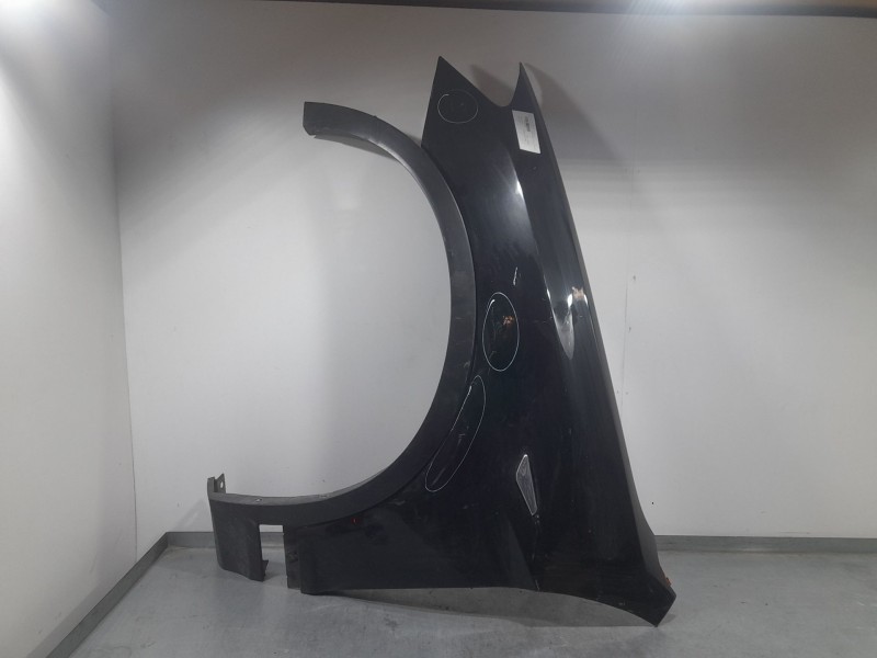 Recambio de aleta delantera izquierda para bmw x4 (f26) xdrive 20d referencia OEM IAM 74319Z  TOCADA