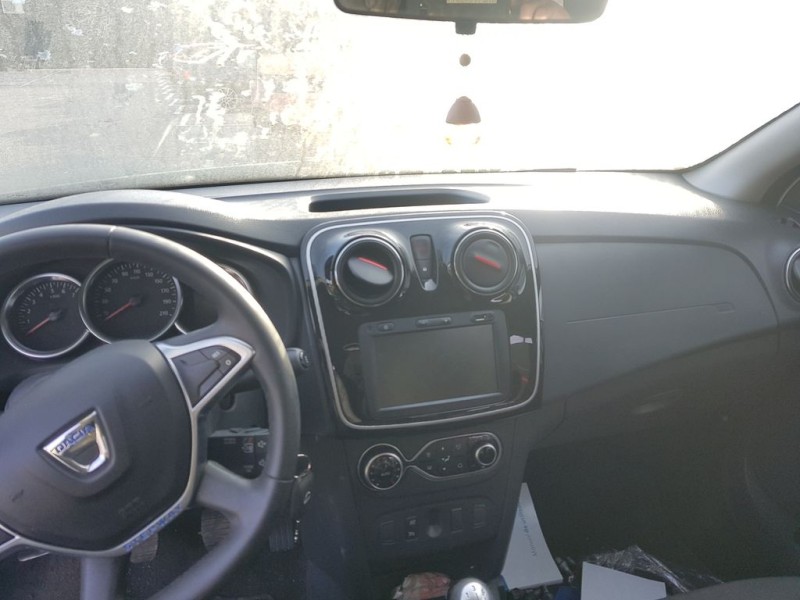 dacia sandero del año 2020