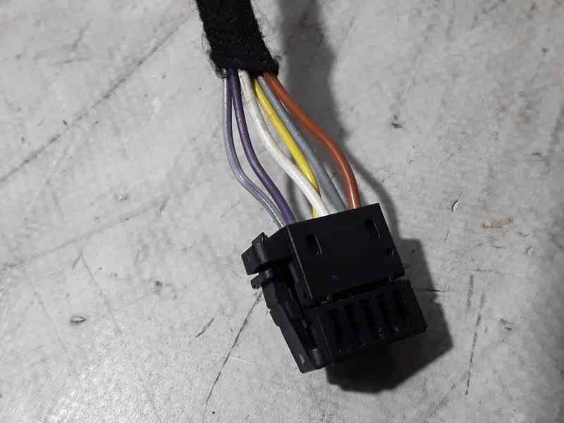 Recambio de retrovisor derecho para volkswagen polo (6c1) trendline bluemotion referencia OEM IAM  6 CABLES 