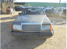 MERCEDES-BENZ CLASE E (W124) BERLINA