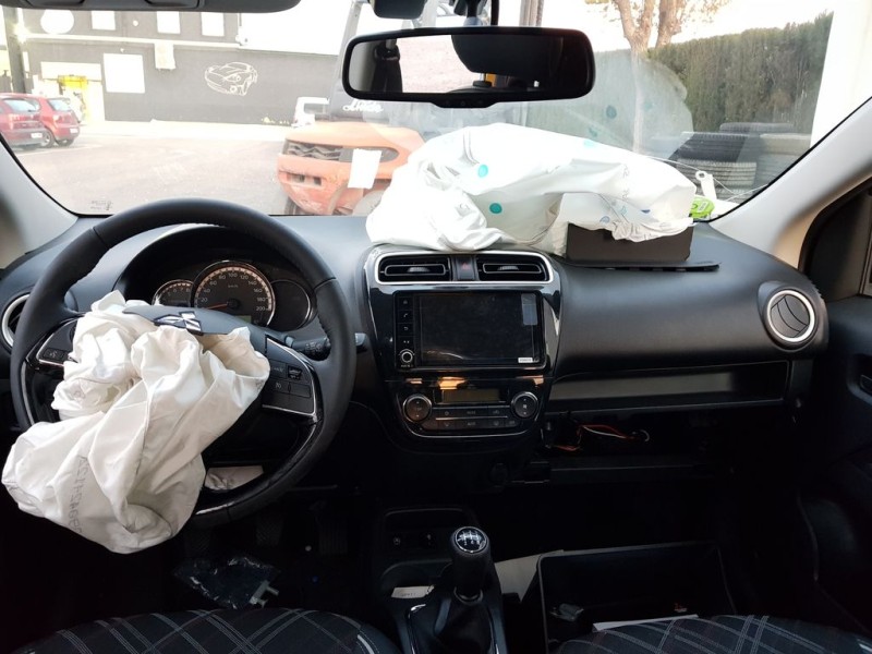 mitsubishi space star 120 del año 2022