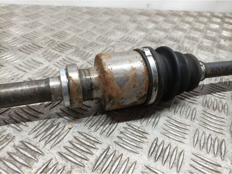 Recambio de transmision delantera derecha para peugeot 206 berlina xr referencia OEM IAM 32730Y  