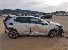 RENAULT MEGANE IV BERLINA 5P