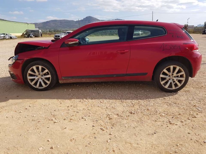volkswagen scirocco (137) del año 2009