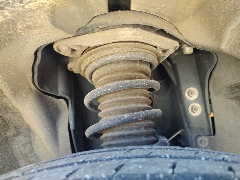 Recambio de amortiguador delantero derecho para bmw i3 (i01) electric referencia OEM IAM 31316852216  