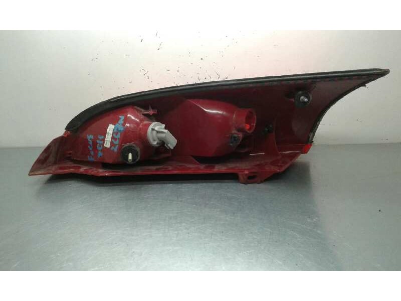 Recambio de piloto trasero derecho para ford focus berlina (cak) trend referencia OEM IAM   