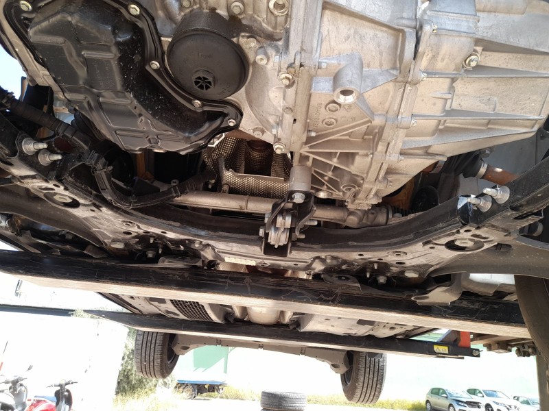 Recambio de puente delantero para renault captur ii (hf_) tce 140 (hfn0) referencia OEM IAM 544010392R  