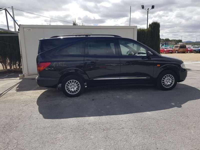 ssangyong rodius del año 2010