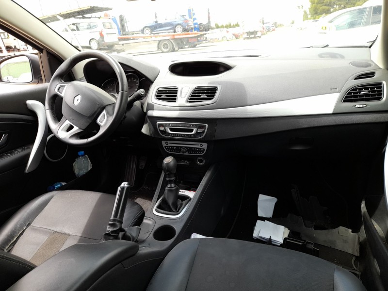 renault fluence (l3_) del año 2011