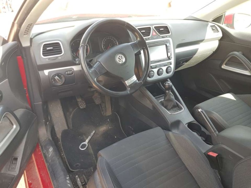 volkswagen scirocco (137) del año 2009