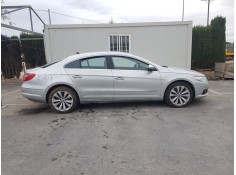 VOLKSWAGEN PASSAT CC (357)